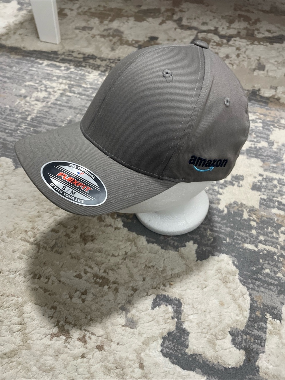FLEXFIT Amazon Classic ORIGINAL 6-Panel Fitted Baseball Cap HAT S/M Grey - Picture 2 of 12